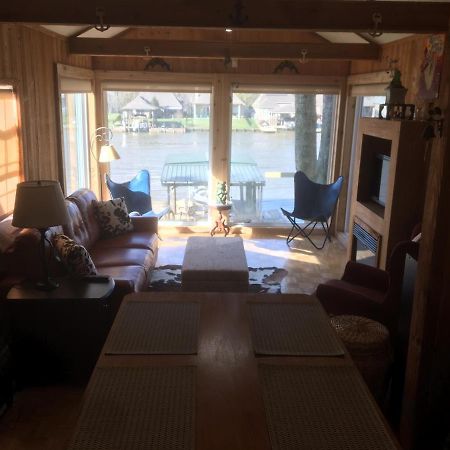 Cozy Cabin On The Bayou Maurepas Extérieur photo