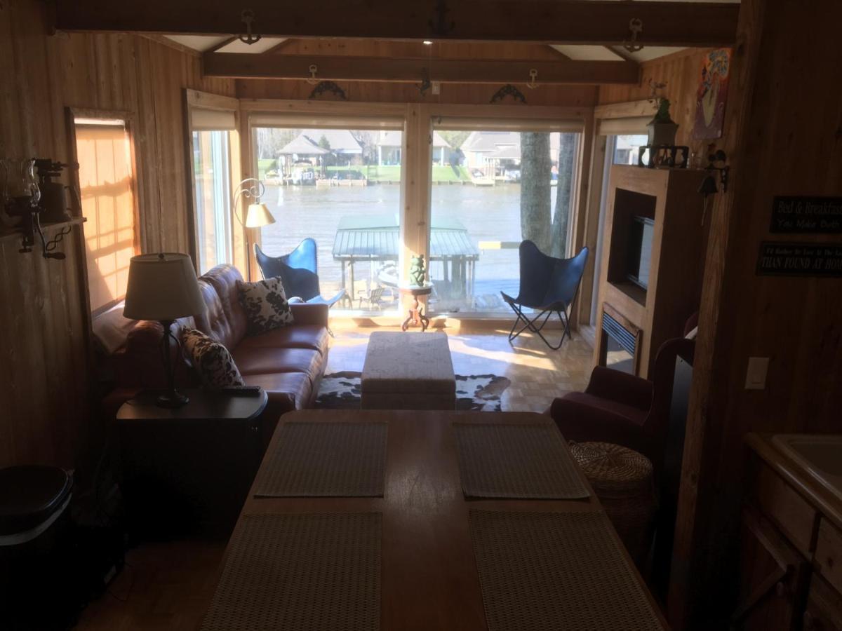 Cozy Cabin On The Bayou Maurepas Extérieur photo